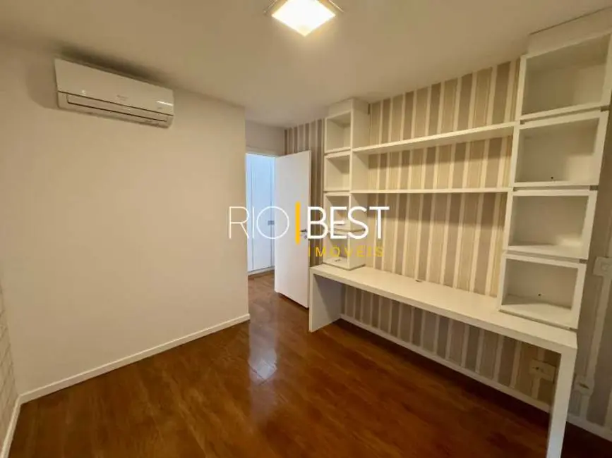 Foto 12 de Apartamento com 3 quartos à venda e para alugar, 160m2 em Rio De Janeiro - RJ