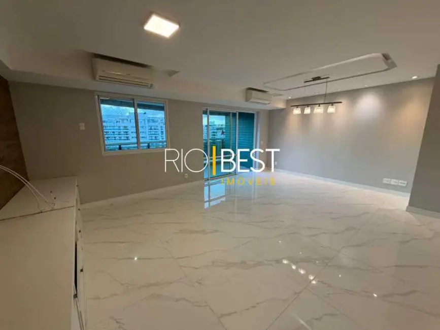 Cobertura com 3 quartos à venda, 252m2 em Rio De Janeiro - RJ - imagem 7 Foto 7 de Cobertura com 3 quartos à venda, 252m2 em Rio De Janeiro - RJ