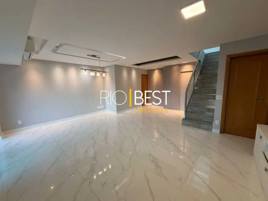 Cobertura com 3 quartos à venda, 252m2 em Rio De Janeiro - RJ - imagem 4 Foto 4 de Cobertura com 3 quartos à venda, 252m2 em Rio De Janeiro - RJ