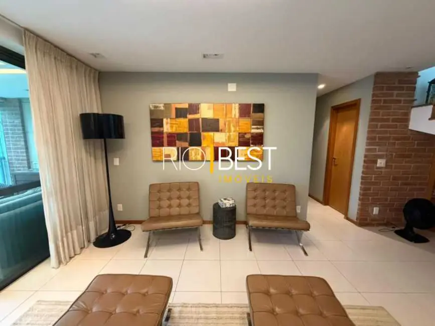 Cobertura com 4 quartos à venda, 315m2 em Rio De Janeiro - RJ - imagem 6 Foto 6 de Cobertura com 4 quartos à venda, 315m2 em Rio De Janeiro - RJ