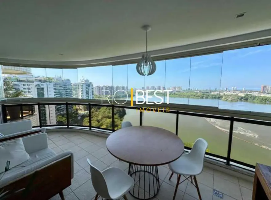 Foto 1 de Apartamento com 3 quartos à venda e para alugar, 140m2 em Rio De Janeiro - RJ