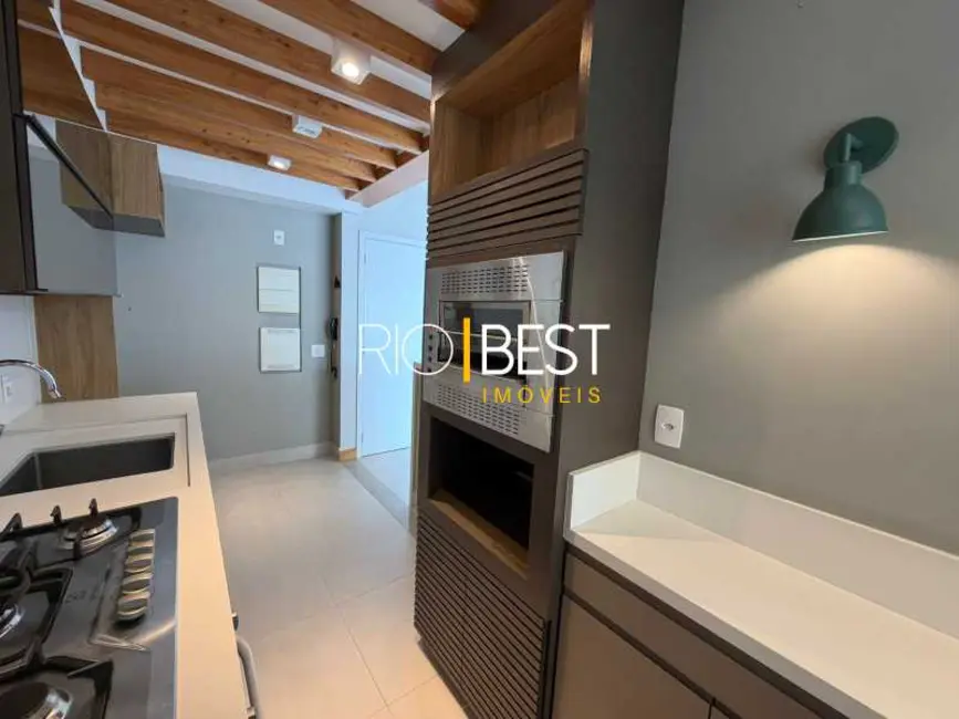 Apartamento com 3 quartos à venda, 100m2 em Rio De Janeiro - RJ - imagem 3 Foto 3 de Apartamento com 3 quartos à venda, 100m2 em Rio De Janeiro - RJ