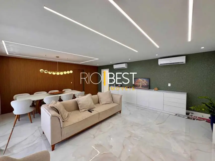 Apartamento com 4 quartos à venda, 192m2 em Rio De Janeiro - RJ - imagem 2 Foto 2 de Apartamento com 4 quartos à venda, 192m2 em Rio De Janeiro - RJ