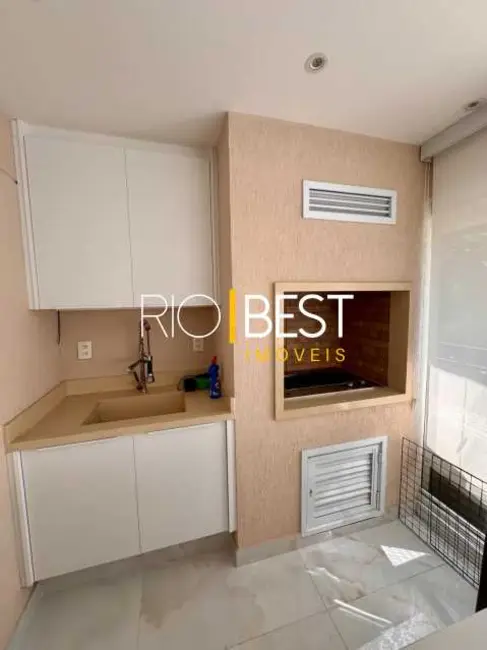 Apartamento com 4 quartos à venda, 192m2 em Rio De Janeiro - RJ - imagem 6 Foto 6 de Apartamento com 4 quartos à venda, 192m2 em Rio De Janeiro - RJ
