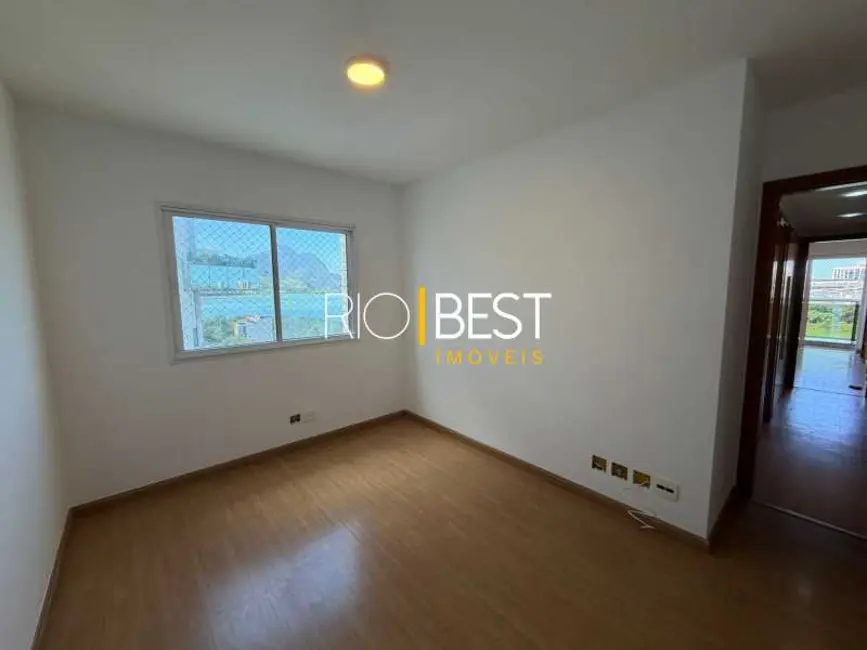 Foto 7 de Apartamento com 4 quartos à venda e para alugar, 160m2 em Rio De Janeiro - RJ