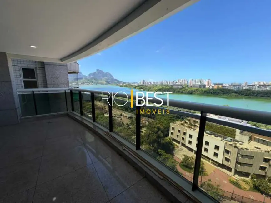 Foto 2 de Apartamento com 4 quartos à venda e para alugar, 160m2 em Rio De Janeiro - RJ