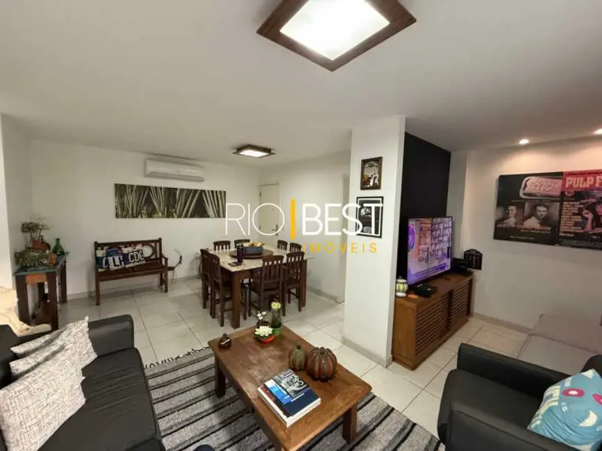 Foto 2 de Apartamento com 2 quartos à venda, 98m2 em Rio De Janeiro - RJ