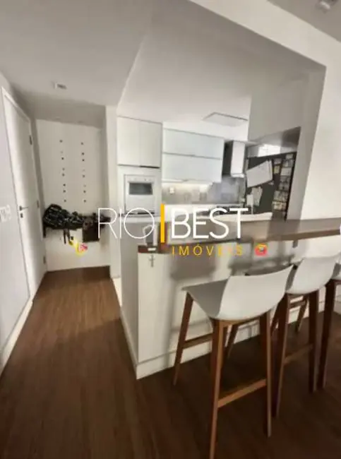 Apartamento com 3 quartos à venda, 90m2 em Rio De Janeiro - RJ - imagem 3 Foto 3 de Apartamento com 3 quartos à venda, 90m2 em Rio De Janeiro - RJ