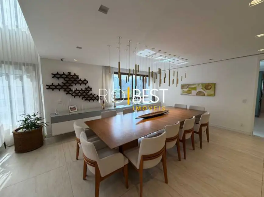 Apartamento com 4 quartos à venda, 403m2 em Rio De Janeiro - RJ - imagem 4 Foto 4 de Apartamento com 4 quartos à venda, 403m2 em Rio De Janeiro - RJ