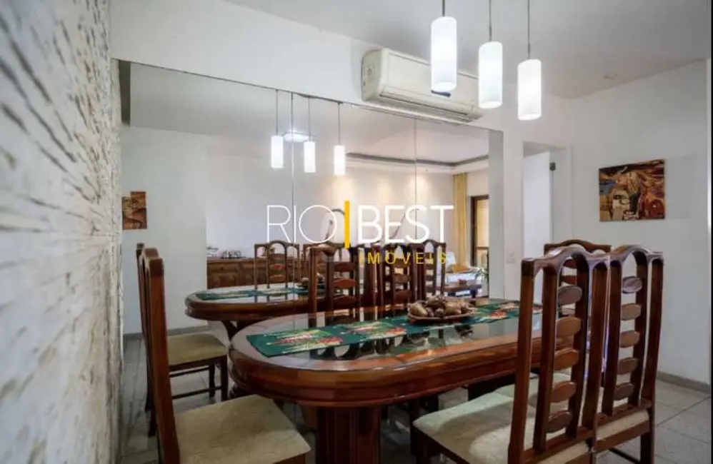Apartamento com 4 quartos à venda, 150m2 em Rio De Janeiro - RJ - imagem 8 Foto 8 de Apartamento com 4 quartos à venda, 150m2 em Rio De Janeiro - RJ