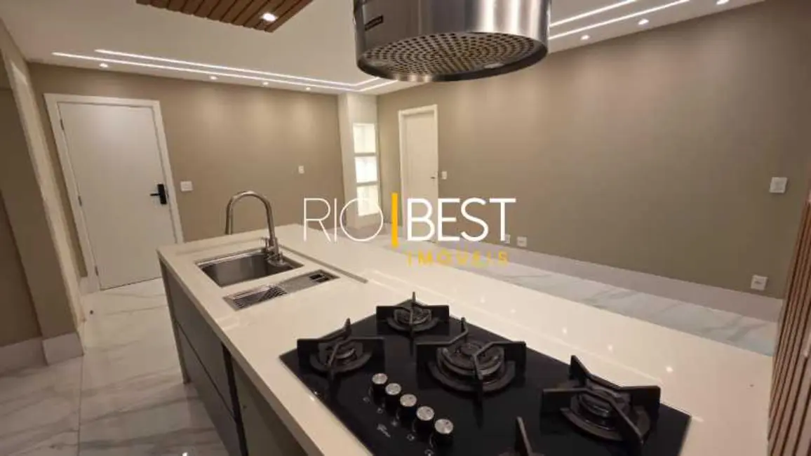 Apartamento com 3 quartos à venda, 112m2 em Rio De Janeiro - RJ - imagem 4 Foto 4 de Apartamento com 3 quartos à venda, 112m2 em Rio De Janeiro - RJ