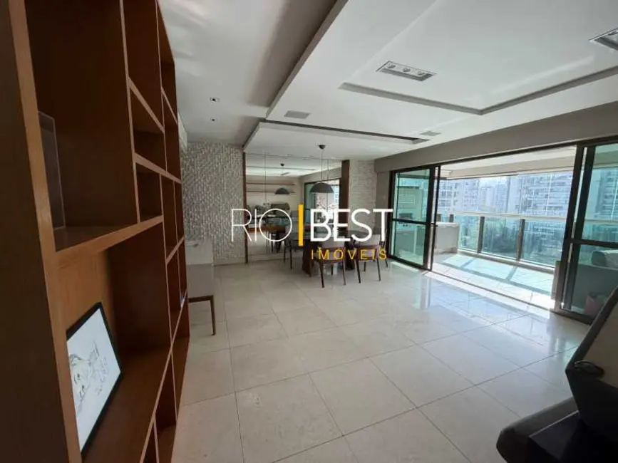 Apartamento com 4 quartos à venda, 150m2 em Rio De Janeiro - RJ - imagem 6 Foto 6 de Apartamento com 4 quartos à venda, 150m2 em Rio De Janeiro - RJ
