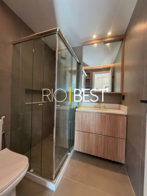 Apartamento com 4 quartos à venda, 150m2 em Rio De Janeiro - RJ - imagem 9 Foto 9 de Apartamento com 4 quartos à venda, 150m2 em Rio De Janeiro - RJ