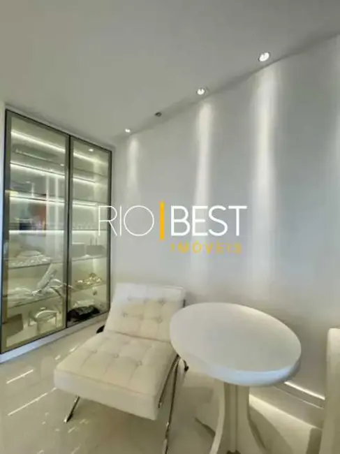 Foto 4 de Apartamento com 4 quartos à venda, 150m2 em Rio De Janeiro - RJ