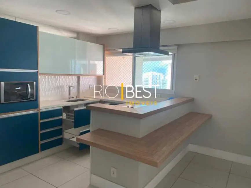Foto 1 de Apartamento com 2 quartos para alugar, 100m2 em Rio De Janeiro - RJ