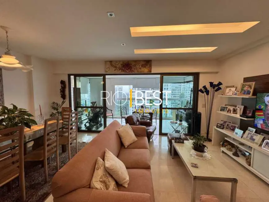 Foto 3 de Apartamento com 3 quartos à venda, 148m2 em Rio De Janeiro - RJ