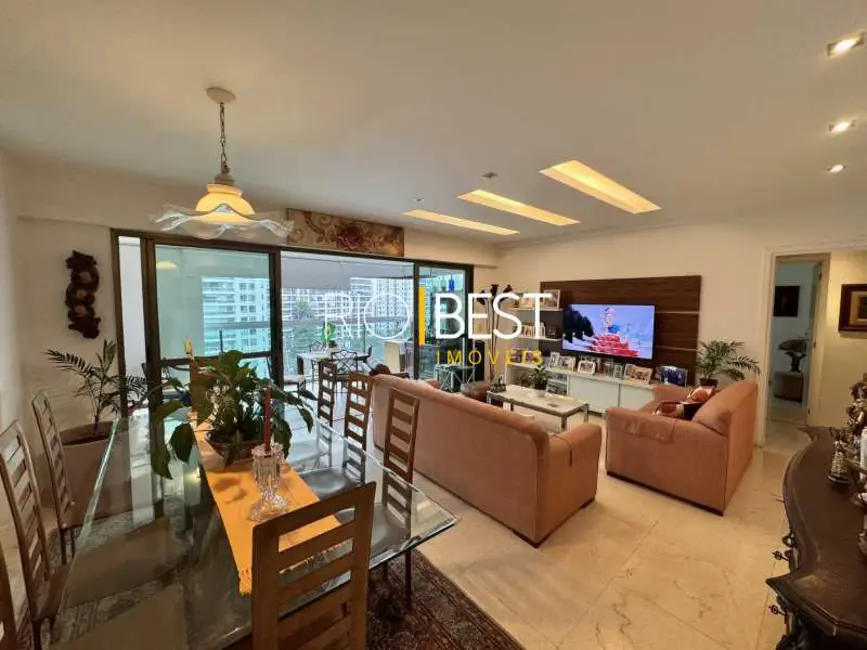 Foto 2 de Apartamento com 3 quartos à venda, 148m2 em Rio De Janeiro - RJ