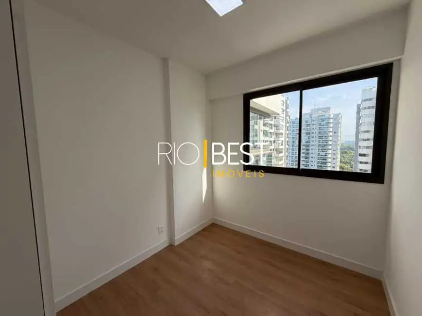 Foto 1 de Apartamento com 2 quartos para alugar, 76m2 em Rio De Janeiro - RJ