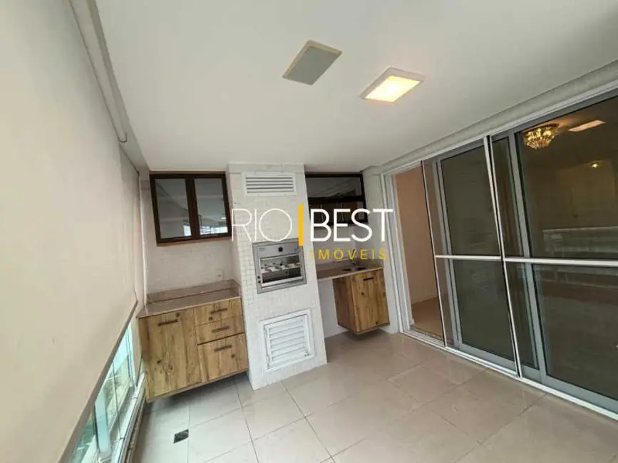 Foto 5 de Apartamento com 3 quartos para alugar, 127m2 em Rio De Janeiro - RJ