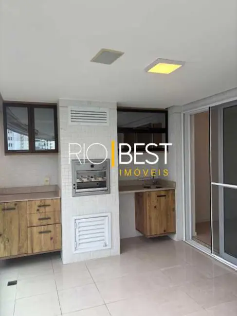 Foto 7 de Apartamento com 3 quartos para alugar, 127m2 em Rio De Janeiro - RJ