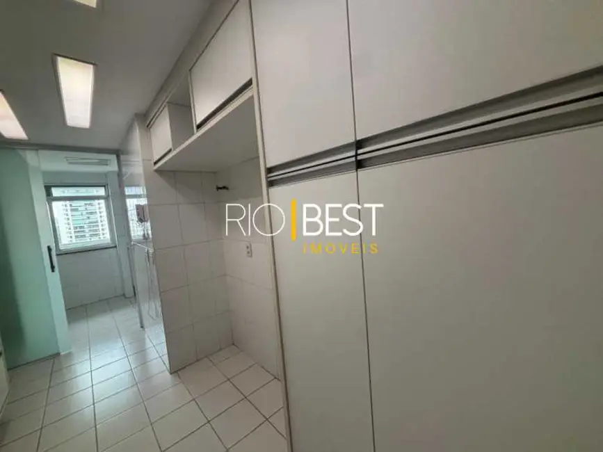 Foto 9 de Apartamento com 3 quartos para alugar, 127m2 em Rio De Janeiro - RJ