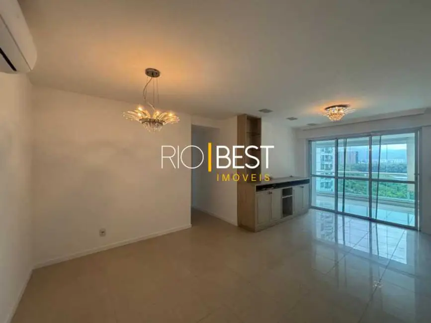 Foto 1 de Apartamento com 3 quartos para alugar, 127m2 em Rio De Janeiro - RJ