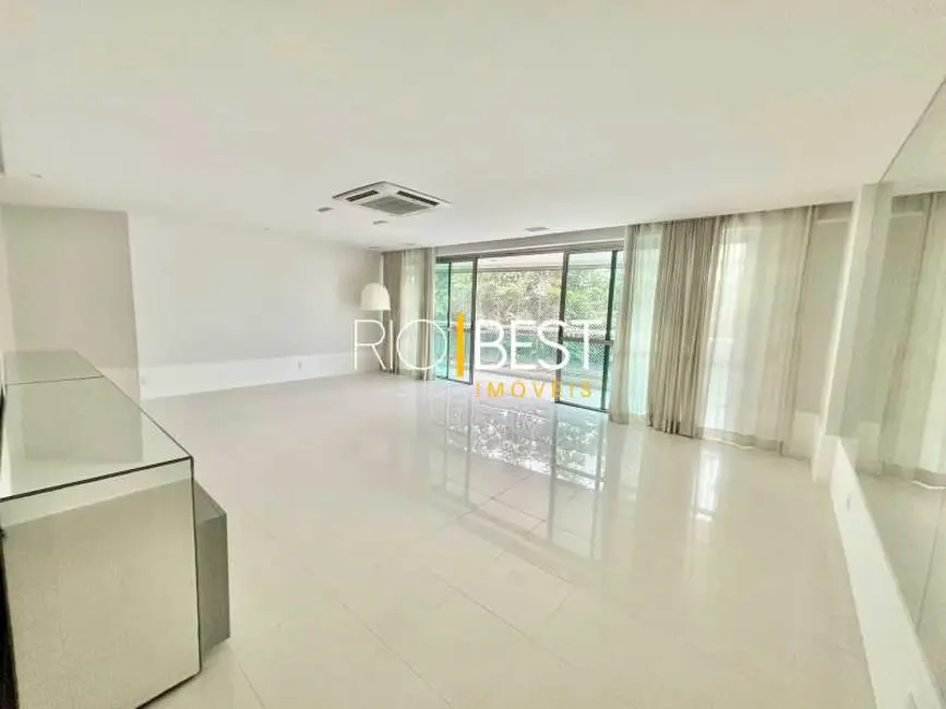 Foto 4 de Apartamento com 4 quartos à venda e para alugar, 256m2 em Rio De Janeiro - RJ
