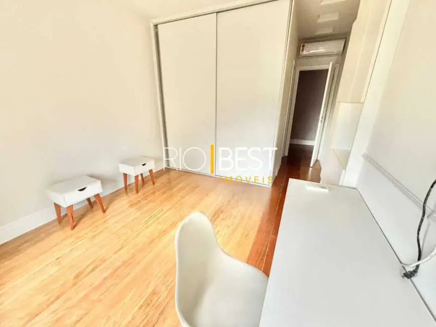 Foto 8 de Apartamento com 4 quartos à venda e para alugar, 256m2 em Rio De Janeiro - RJ