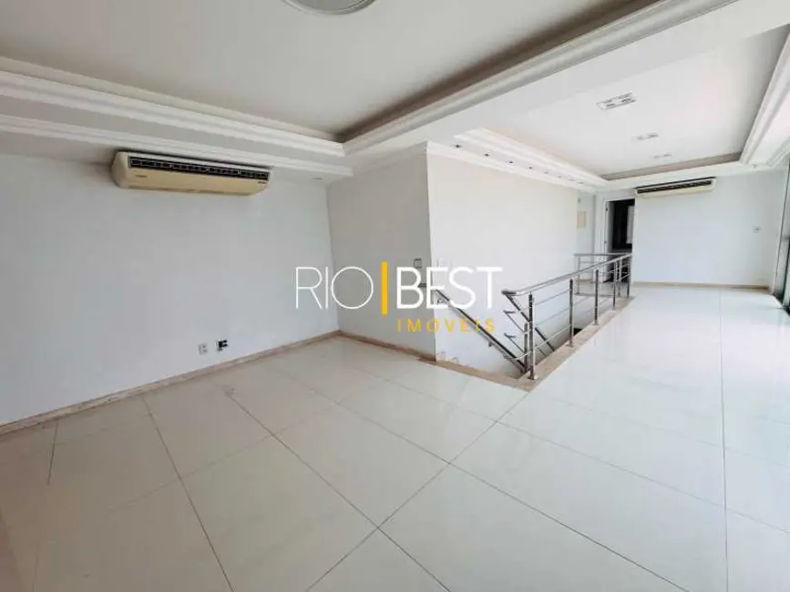 Cobertura com 4 quartos à venda, 500m2 em Rio De Janeiro - RJ - imagem 9 Foto 9 de Cobertura com 4 quartos à venda, 500m2 em Rio De Janeiro - RJ