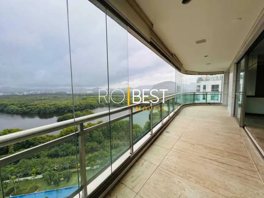 Cobertura com 4 quartos à venda, 500m2 em Rio De Janeiro - RJ - imagem 7 Foto 7 de Cobertura com 4 quartos à venda, 500m2 em Rio De Janeiro - RJ