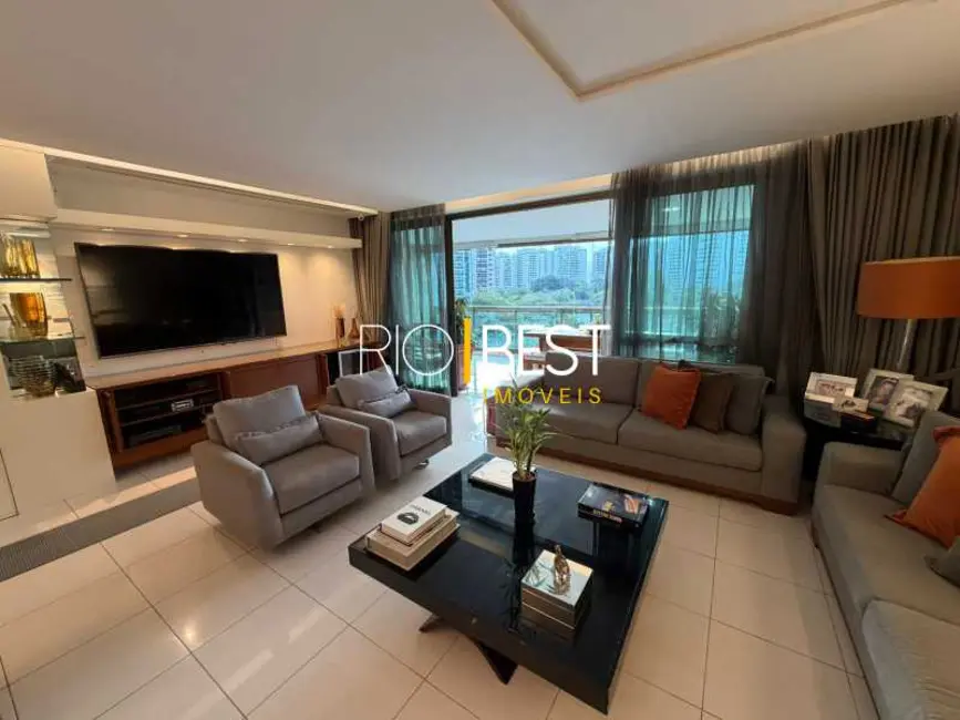 Foto 3 de Apartamento com 3 quartos à venda e para alugar, 179m2 em Rio De Janeiro - RJ