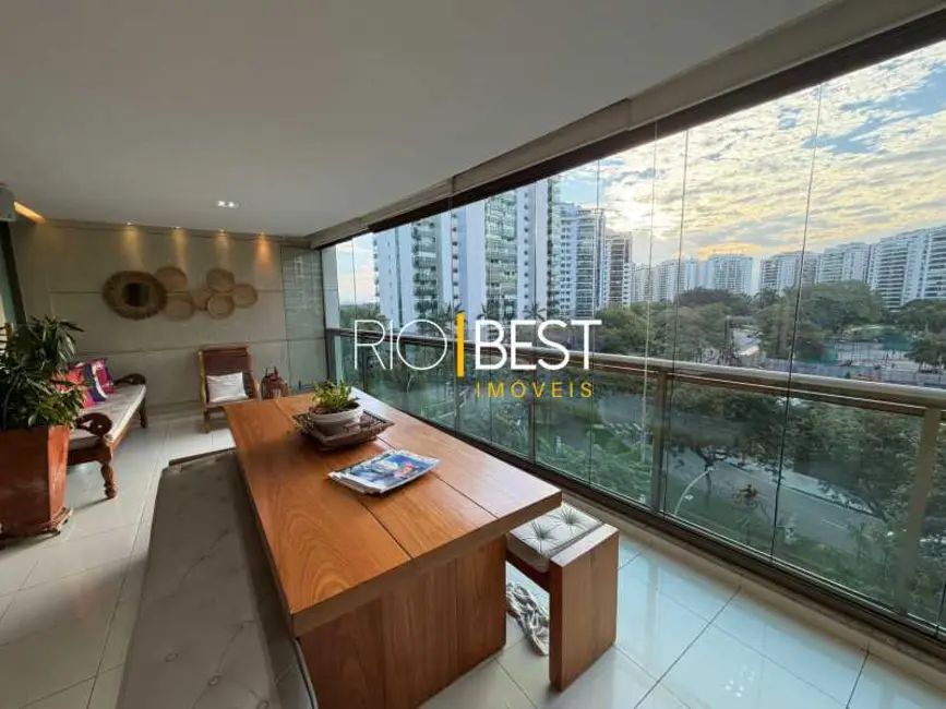 Foto 9 de Apartamento com 3 quartos à venda e para alugar, 179m2 em Rio De Janeiro - RJ