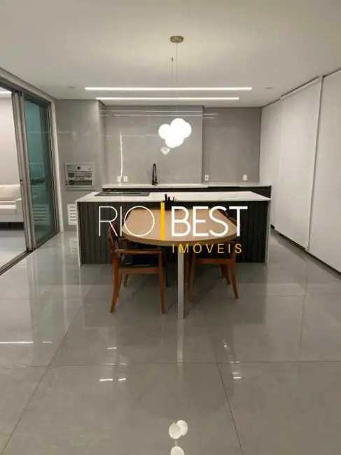 Foto 2 de Apartamento com 4 quartos à venda e para alugar, 310m2 em Rio De Janeiro - RJ