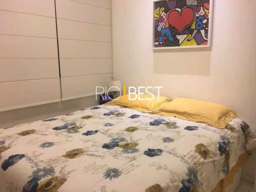 Foto 6 de Apartamento com 2 quartos para alugar, 80m2 em Rio De Janeiro - RJ