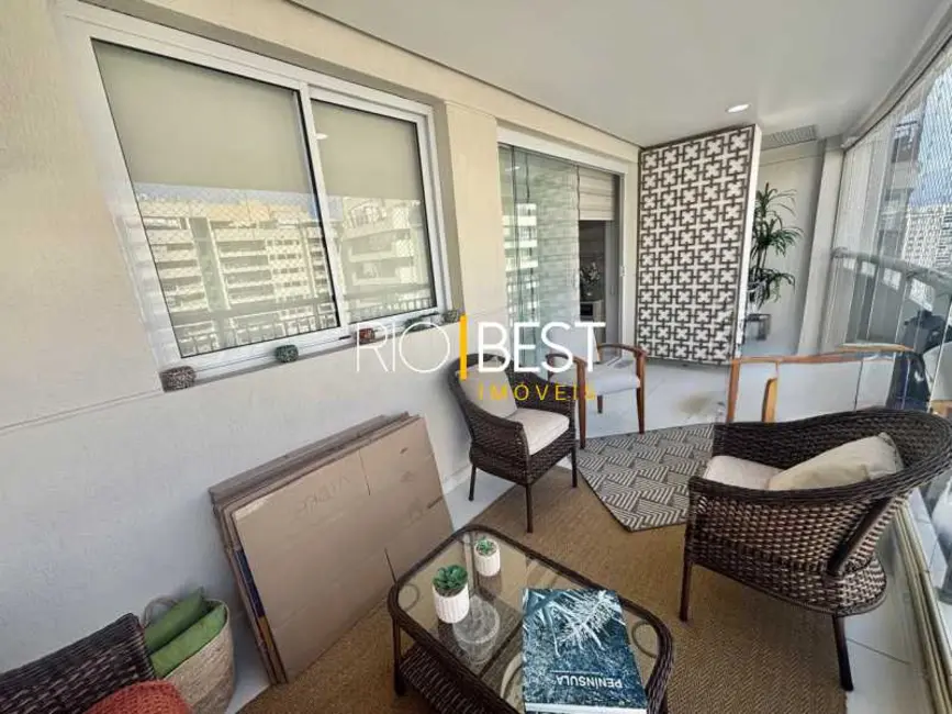 Foto 2 de Apartamento com 2 quartos à venda, 76m2 em Rio De Janeiro - RJ