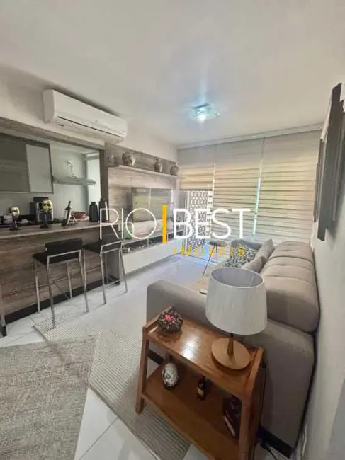 Foto 7 de Apartamento com 2 quartos à venda, 76m2 em Rio De Janeiro - RJ