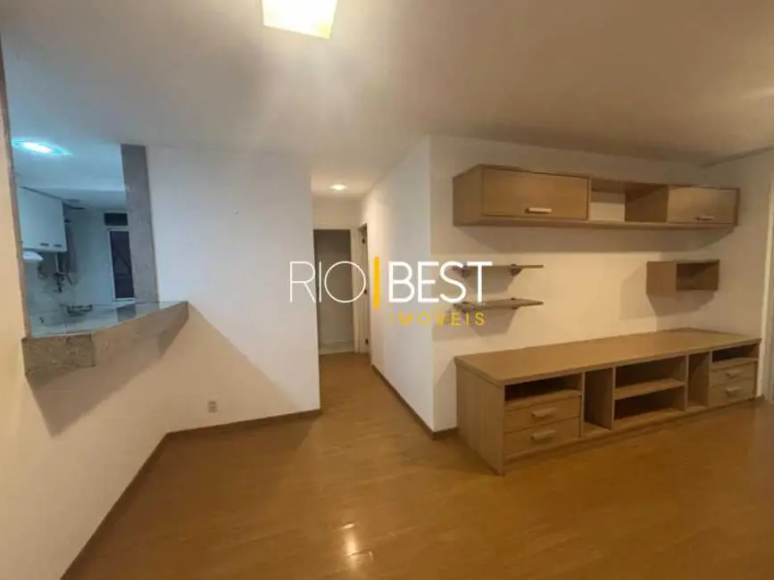 Apartamento com 2 quartos para alugar, 78m2 em Rio De Janeiro - RJ - imagem 2 Foto 2 de Apartamento com 2 quartos para alugar, 78m2 em Rio De Janeiro - RJ