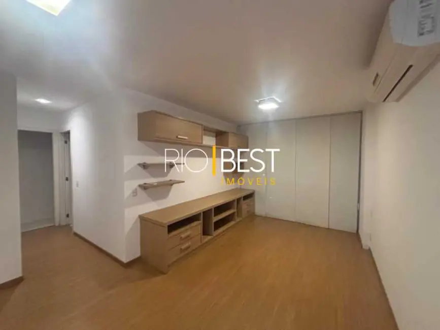 Apartamento com 2 quartos para alugar, 78m2 em Rio De Janeiro - RJ - imagem 3 Foto 3 de Apartamento com 2 quartos para alugar, 78m2 em Rio De Janeiro - RJ