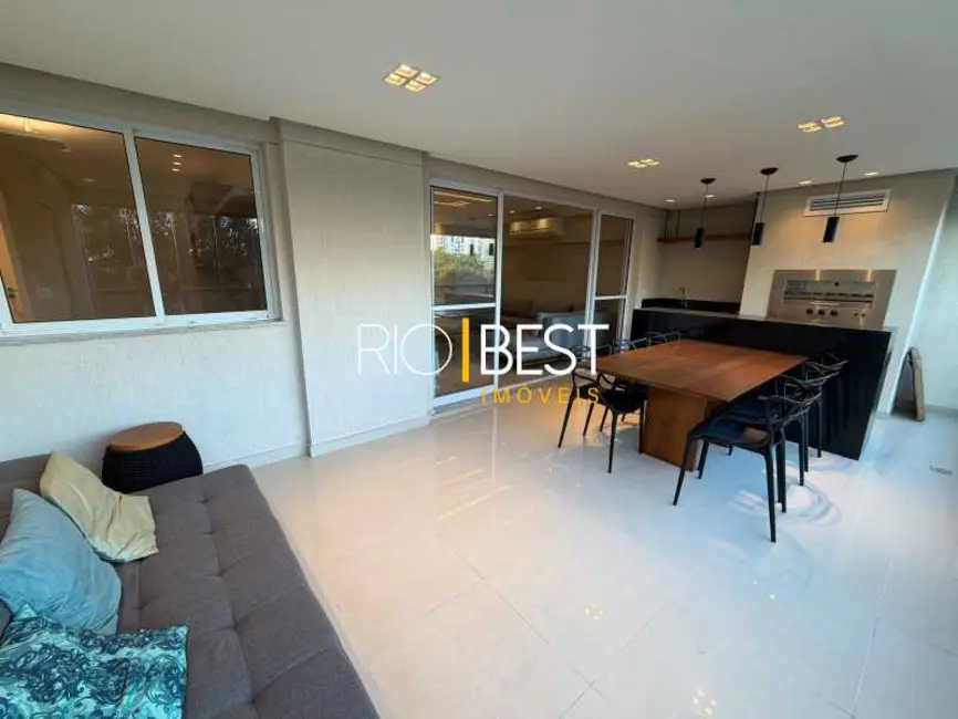 Foto 7 de Apartamento com 3 quartos para alugar, 155m2 em Rio De Janeiro - RJ