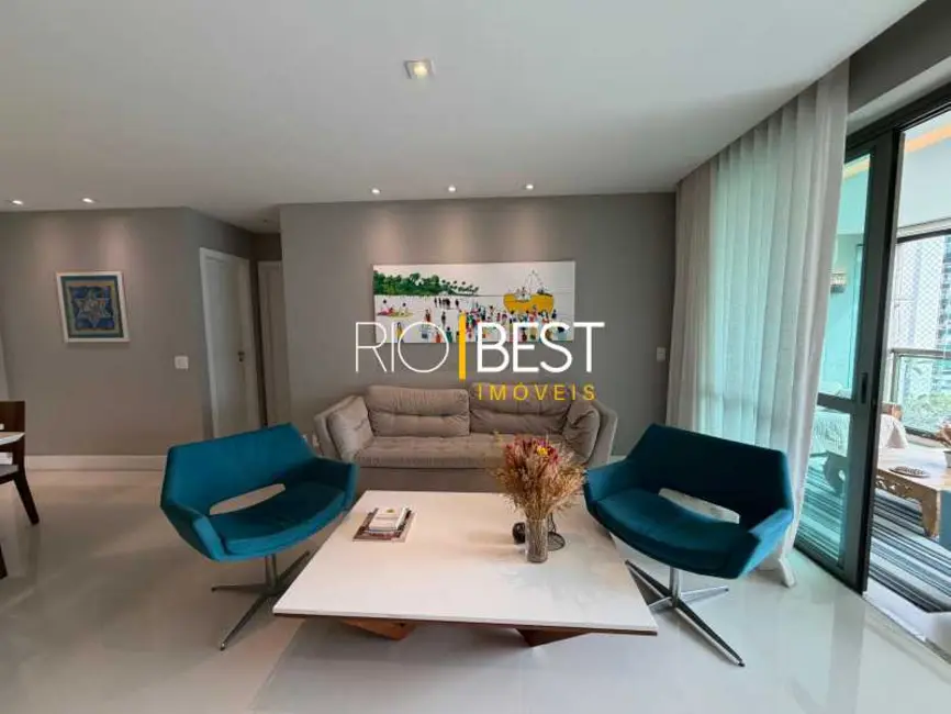 Apartamento com 4 quartos à venda, 179m2 em Rio De Janeiro - RJ - imagem 7 Foto 7 de Apartamento com 4 quartos à venda, 179m2 em Rio De Janeiro - RJ