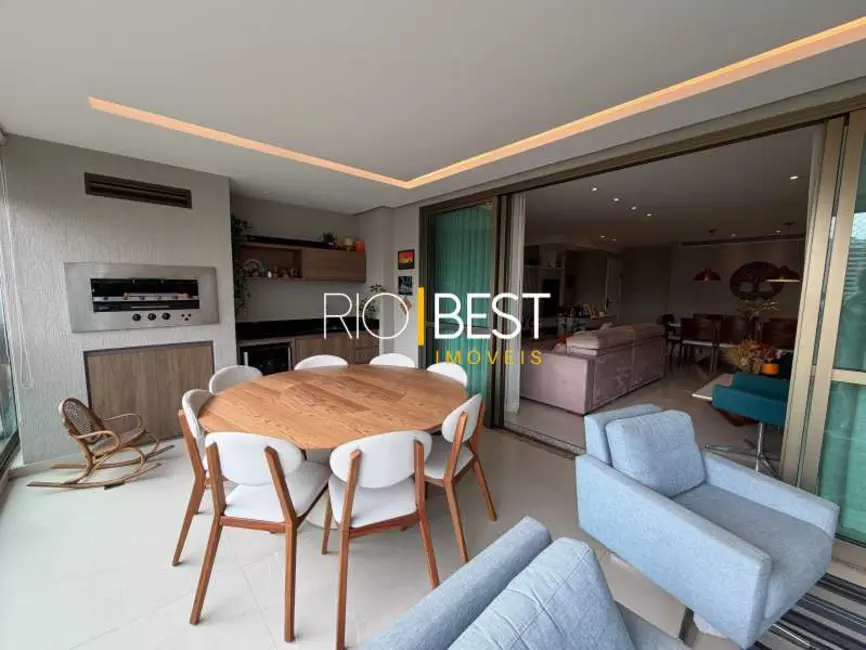 Apartamento com 4 quartos à venda, 179m2 em Rio De Janeiro - RJ - imagem 1 Foto 1 de Apartamento com 4 quartos à venda, 179m2 em Rio De Janeiro - RJ