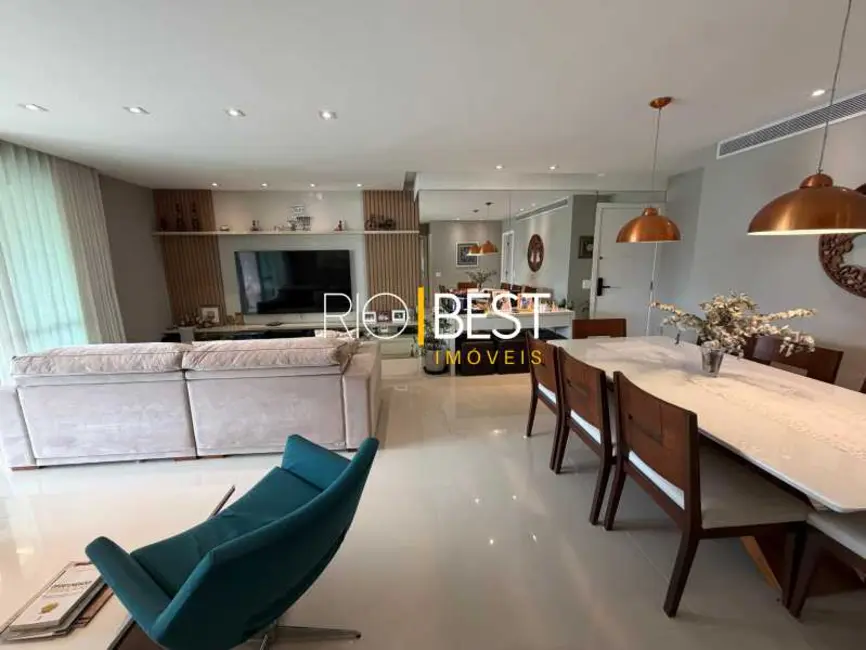 Apartamento com 4 quartos à venda, 179m2 em Rio De Janeiro - RJ - imagem 8 Foto 8 de Apartamento com 4 quartos à venda, 179m2 em Rio De Janeiro - RJ