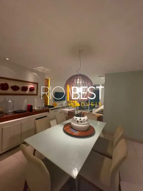 Apartamento com 4 quartos à venda, 137m2 em Rio De Janeiro - RJ - imagem 3 Foto 3 de Apartamento com 4 quartos à venda, 137m2 em Rio De Janeiro - RJ