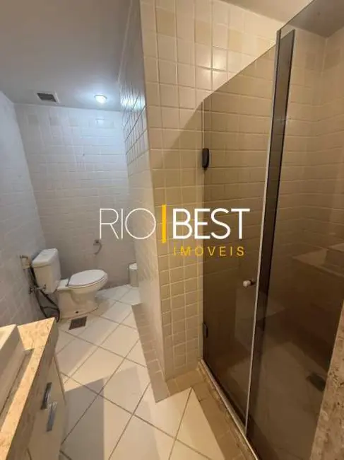 Apartamento com 4 quartos à venda e para alugar, 227m2 em Rio De Janeiro - RJ - imagem 6 Foto 6 de Apartamento com 4 quartos à venda e para alugar, 227m2 em Rio De Janeiro - RJ