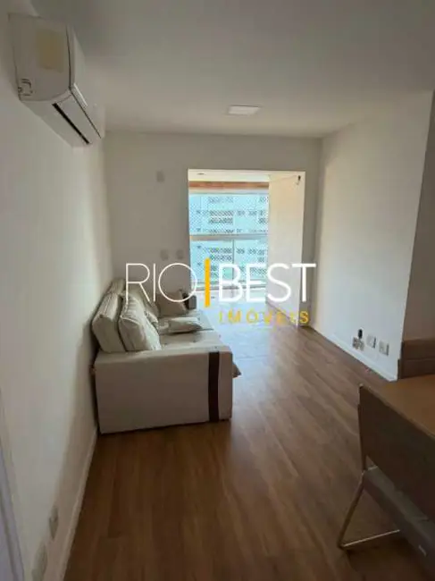 Apartamento com 2 quartos à venda e para alugar, 85m2 em Rio De Janeiro - RJ - imagem 4 Foto 4 de Apartamento com 2 quartos à venda e para alugar, 85m2 em Rio De Janeiro - RJ