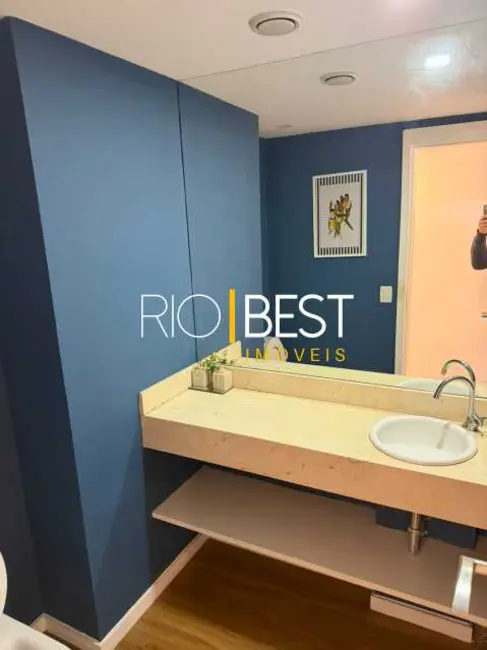 Apartamento com 2 quartos à venda e para alugar, 85m2 em Rio De Janeiro - RJ - imagem 5 Foto 5 de Apartamento com 2 quartos à venda e para alugar, 85m2 em Rio De Janeiro - RJ