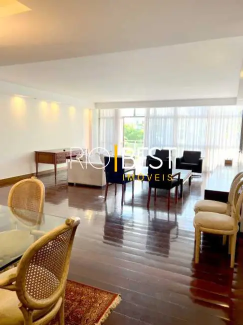 Apartamento com 2 quartos à venda e para alugar, 174m2 em Rio De Janeiro - RJ - imagem 5 Foto 5 de Apartamento com 2 quartos à venda e para alugar, 174m2 em Rio De Janeiro - RJ