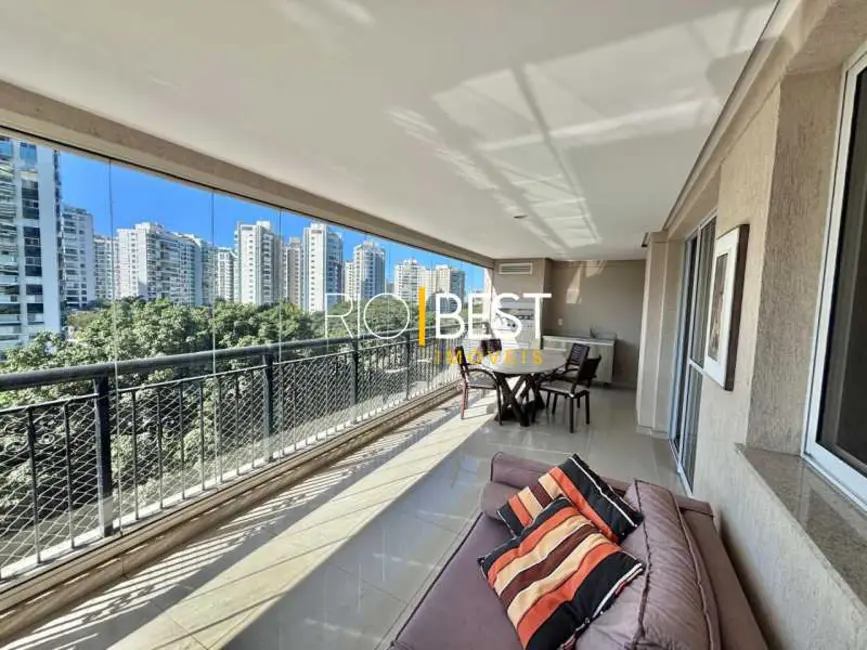 Foto 8 de Apartamento com 3 quartos à venda e para alugar, 158m2 em Rio De Janeiro - RJ