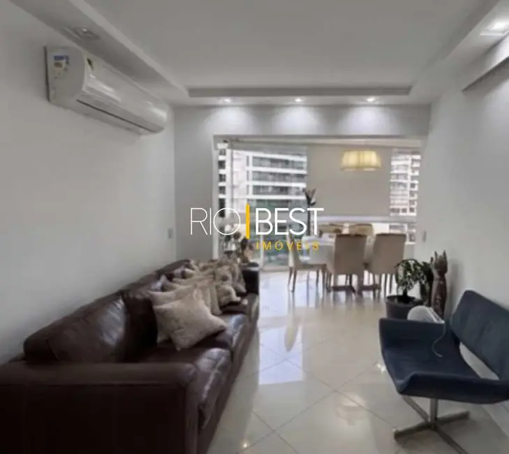 Foto 2 de Apartamento com 2 quartos à venda, 70m2 em Rio De Janeiro - RJ