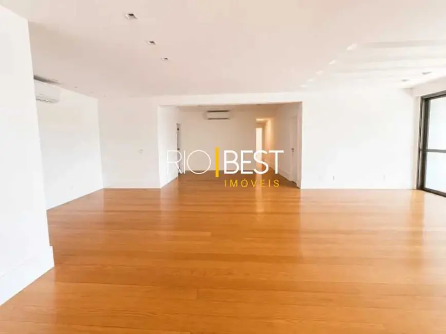 Foto 6 de Apartamento com 4 quartos para alugar, 310m2 em Rio De Janeiro - RJ